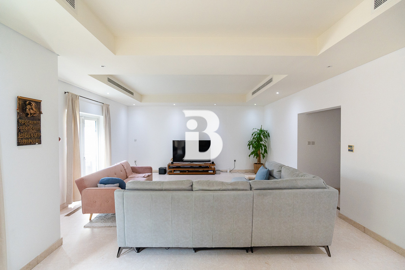 3BED plus MAID| INTERNAL| HIGH END FINISH