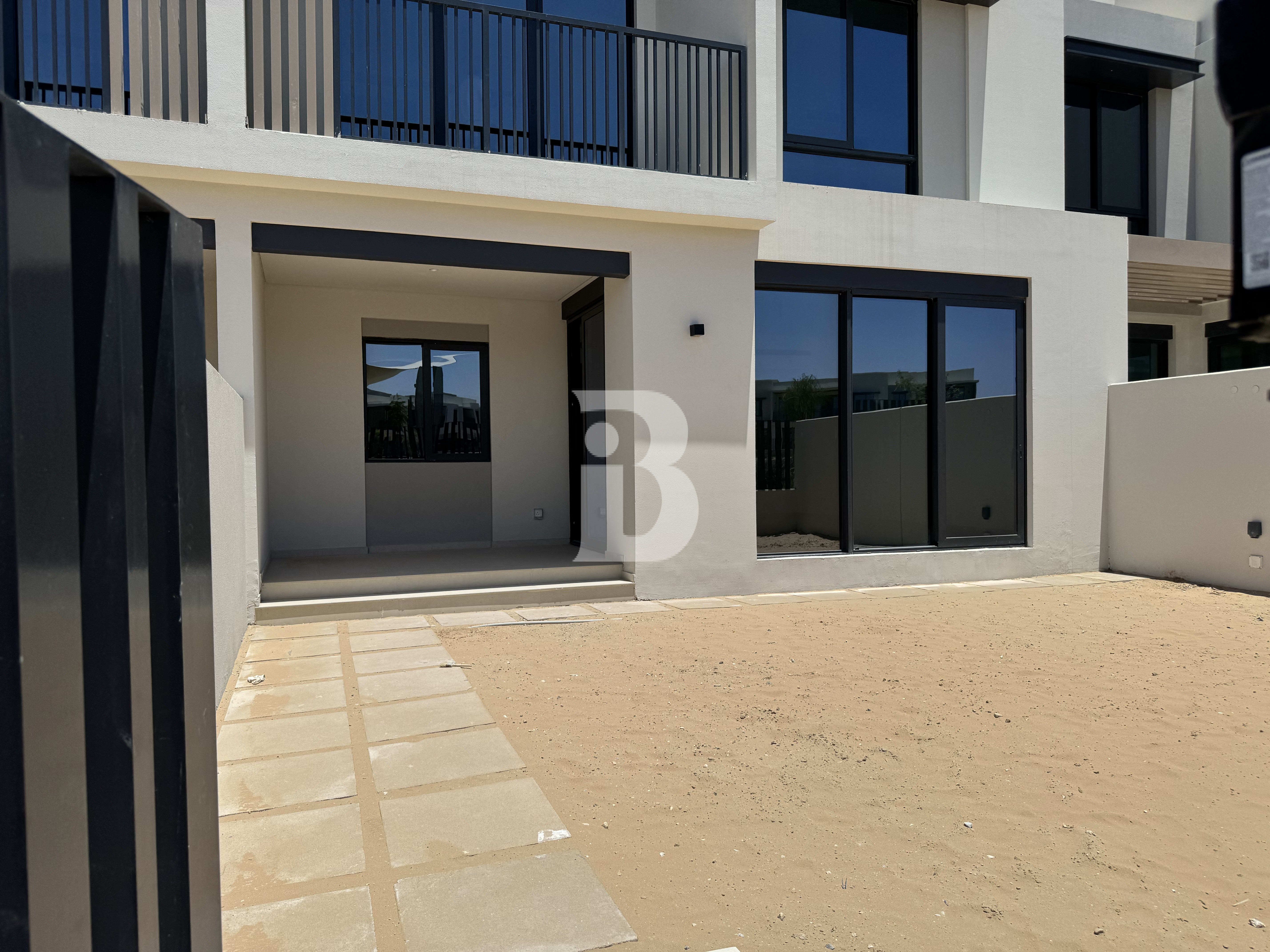 BACKING THE GARDEN | VASTU | CLOSED KITCHEN | GATED COMMUNITY