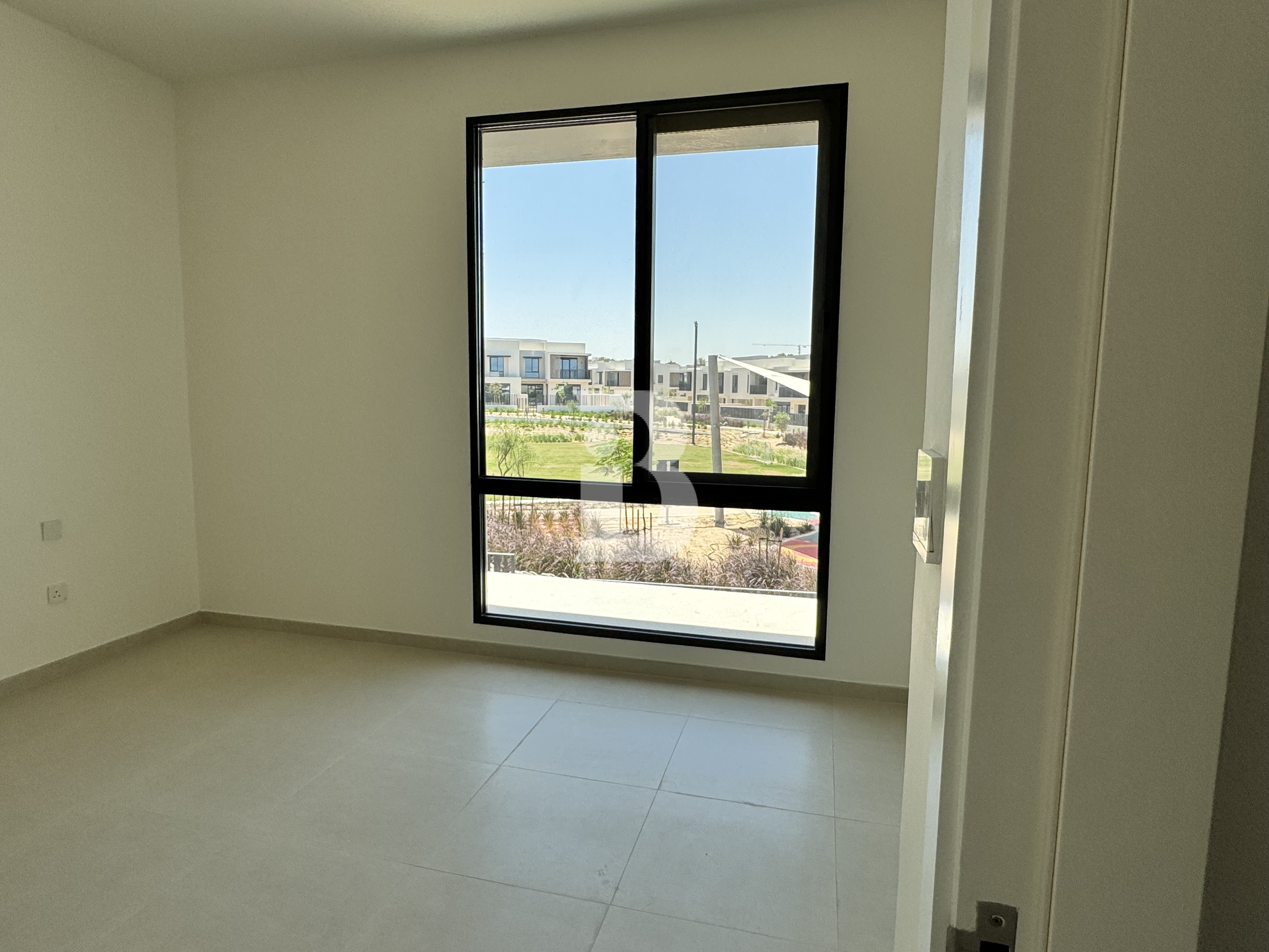 Family Focused 4BR | VASTU | AVAILABLE FROM JULY