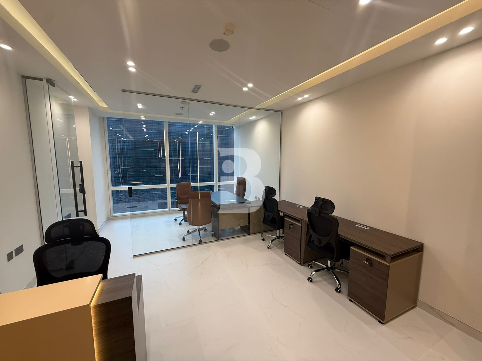 FULLY FURNISHED || DOWNTOWN || Brand New