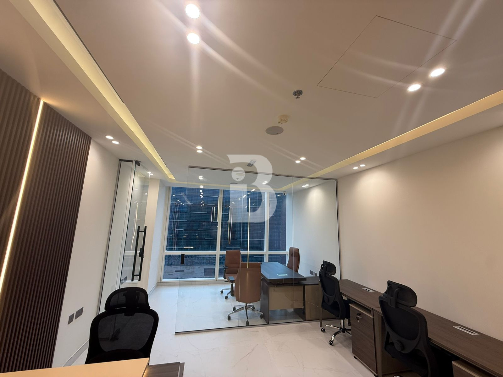FULLY FURNISHED || DOWNTOWN || Brand New