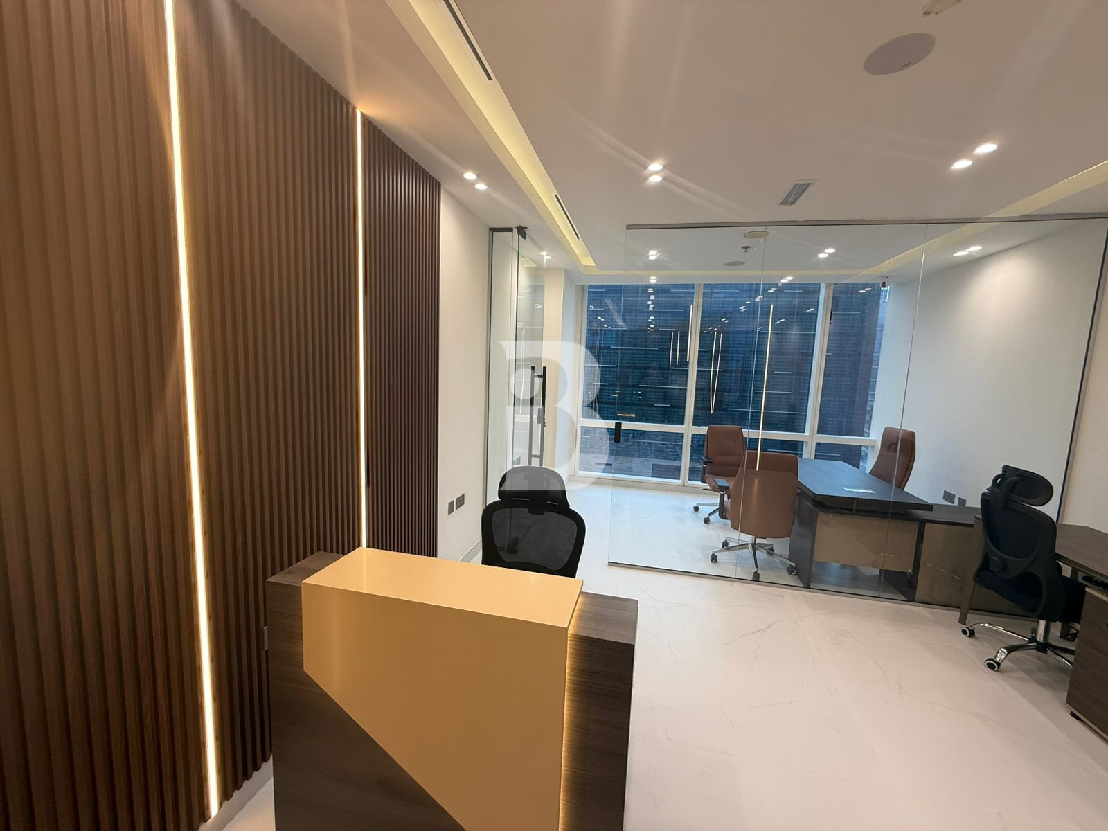 FULLY FURNISHED || DOWNTOWN || Brand New