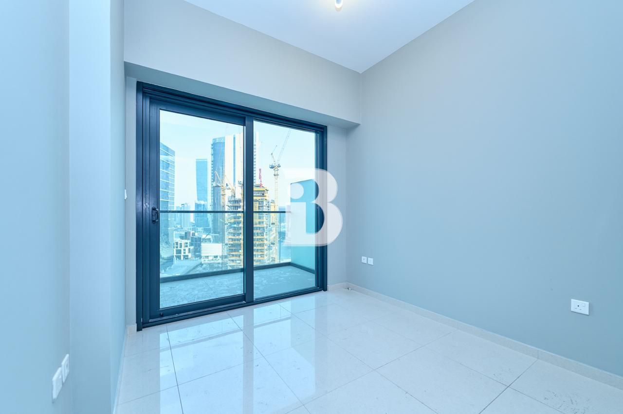 UNFURNISHED I BEST PRICE I PRIME LOCATION