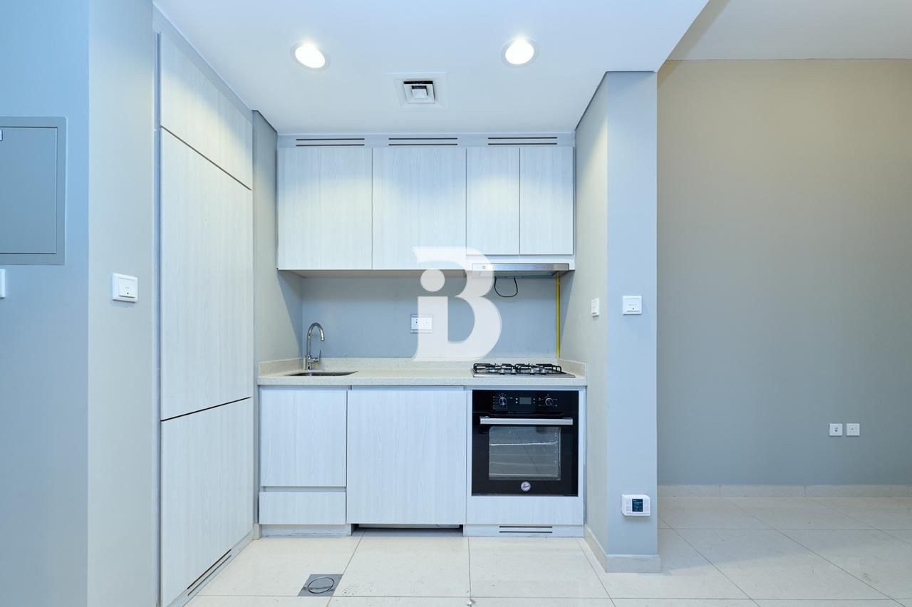 UNFURNISHED I BEST PRICE I PRIME LOCATION