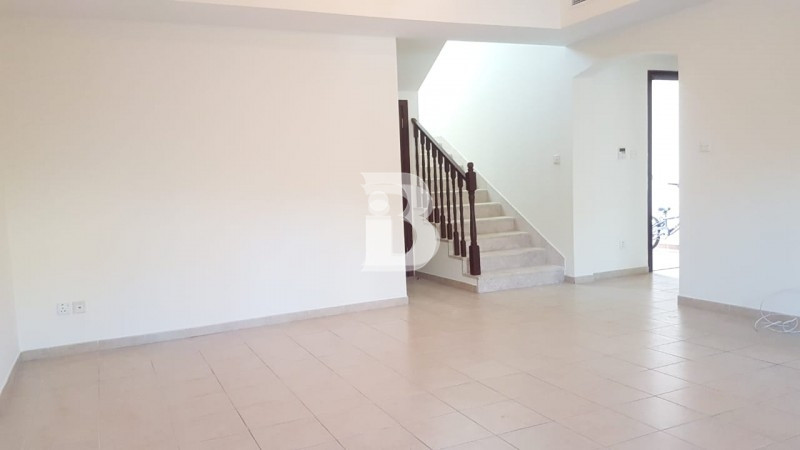 3BR Family Villa | Private Garden | Heart of Al Reem