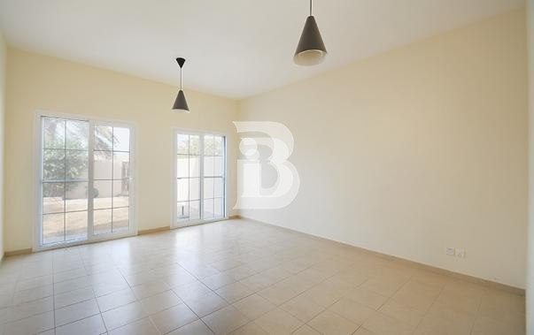3BR Family Villa | Private Garden | Heart of Al Reem