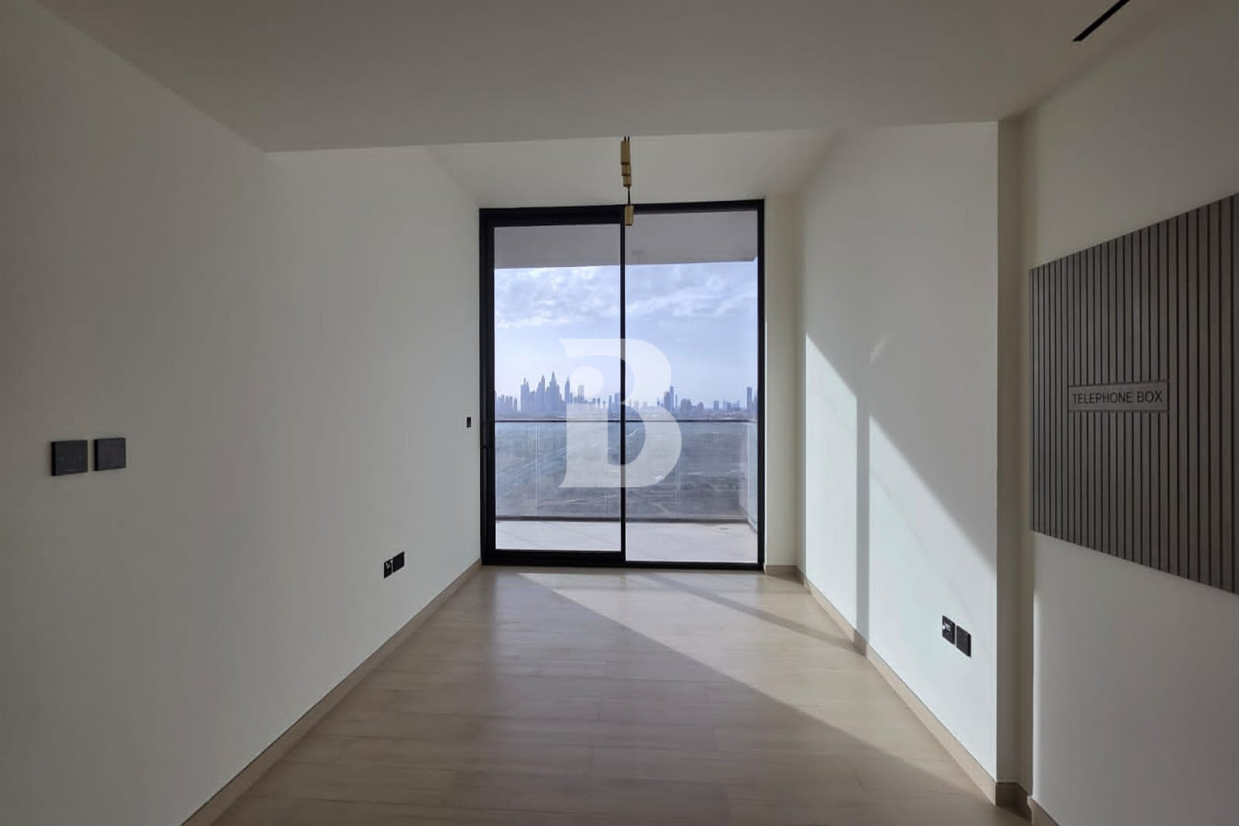 Elegant UF 1BR | Good Size | Balcony | JVC
