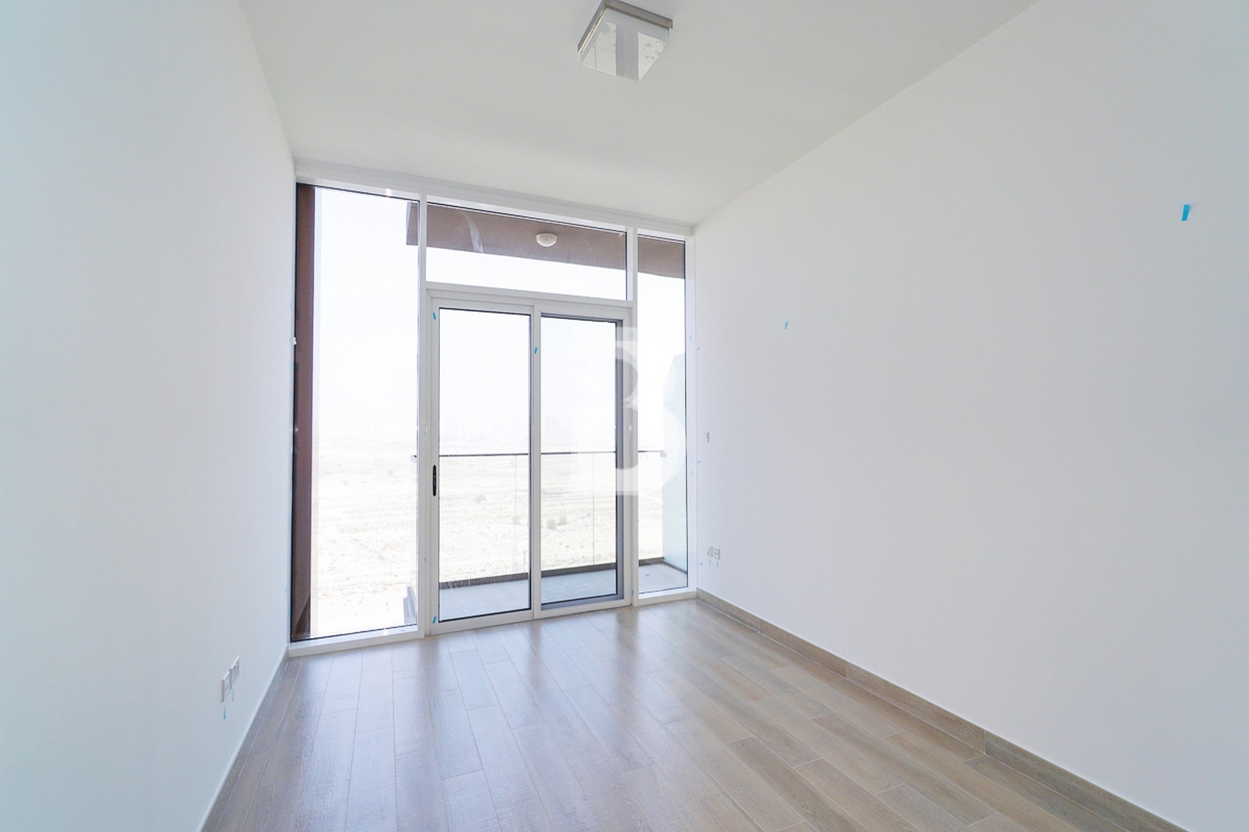 Studio | UF | Mid Floor | JVC | Prime Location