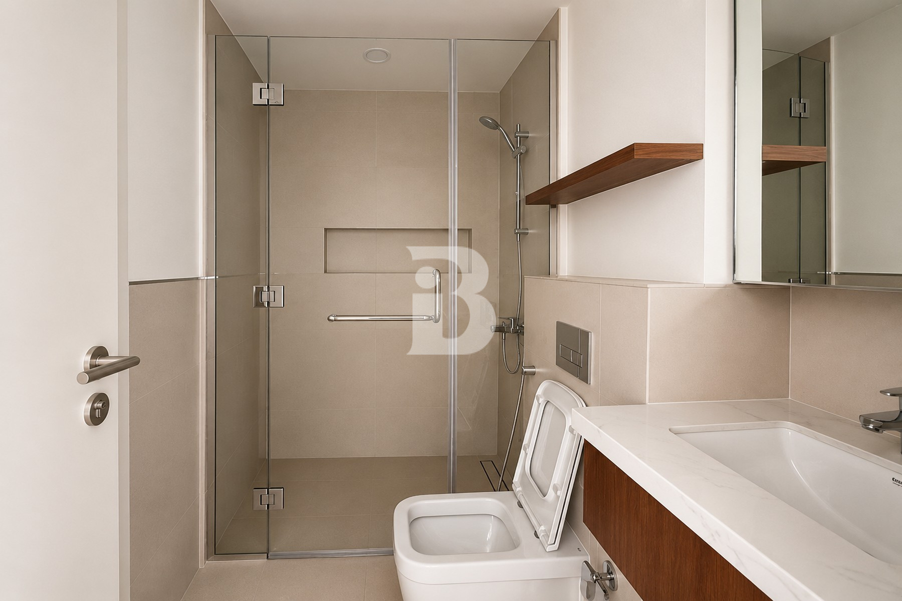 Brand New with Modern Furnishings