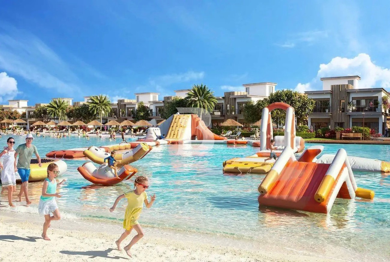 Waterfront Luxury | 5BR Townhouse  in Nice, DAMAC Lagoons