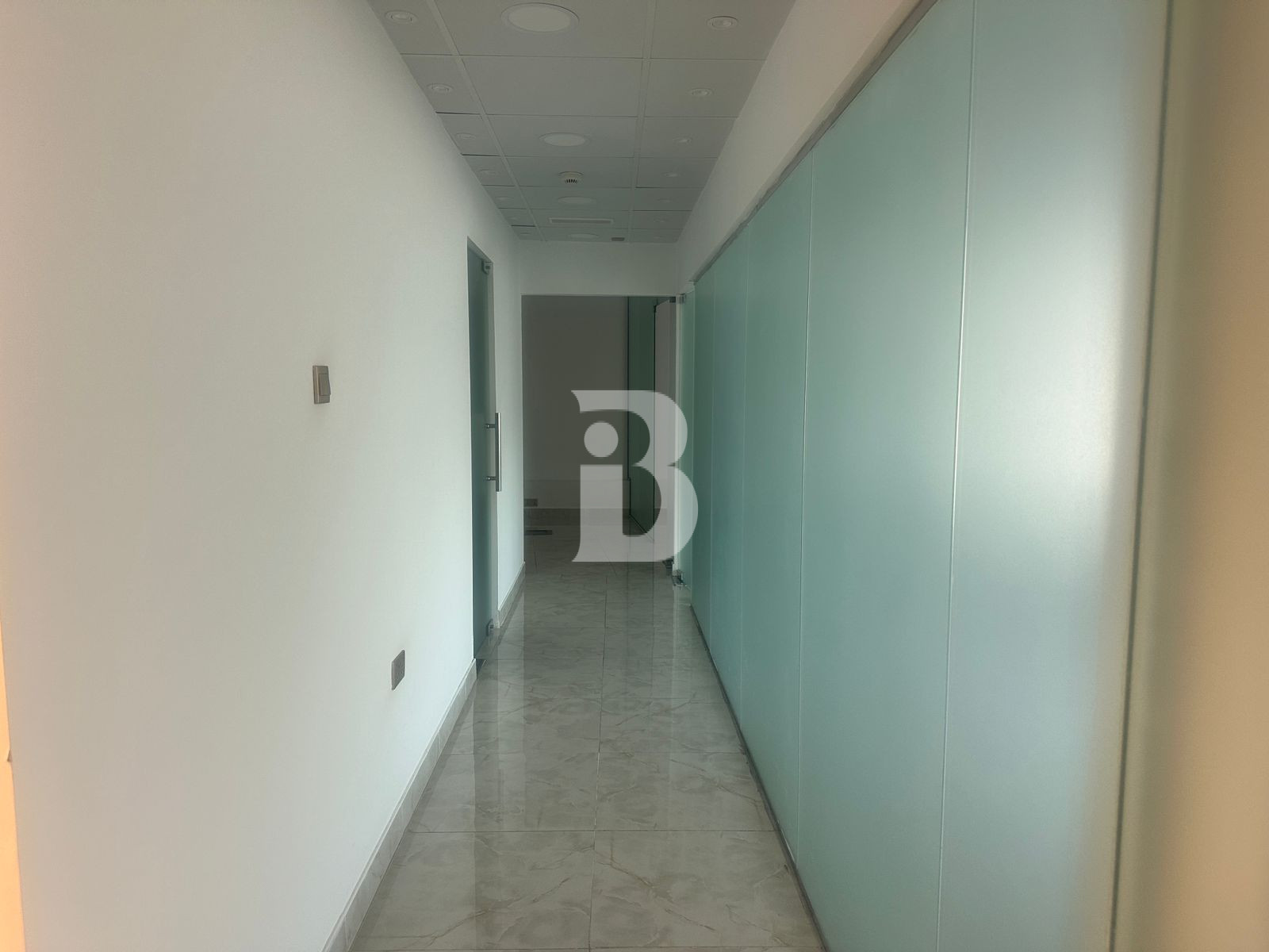 Vacant I Fully Furnished I Grade A