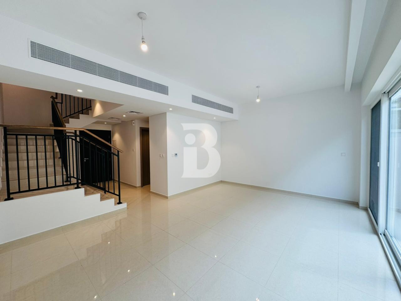 Elegant | Unfurnished | Villa | JVC