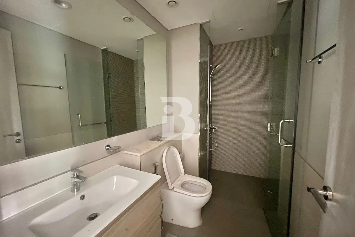 SPACIOUS 1BR | UNFURNISHED | LOWER FLOOR