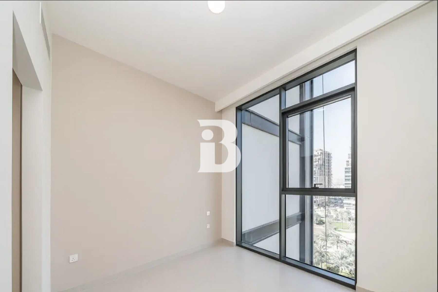 Modern Living | Spacious Layout | Stunning Views