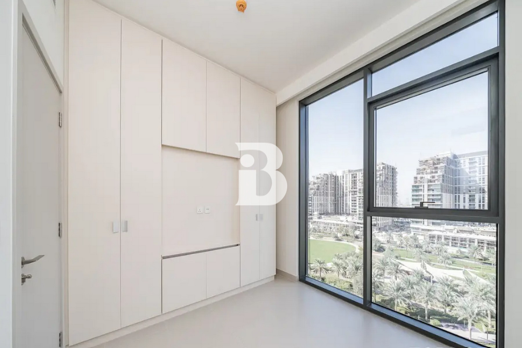 Modern Living | Spacious Layout | Stunning Views