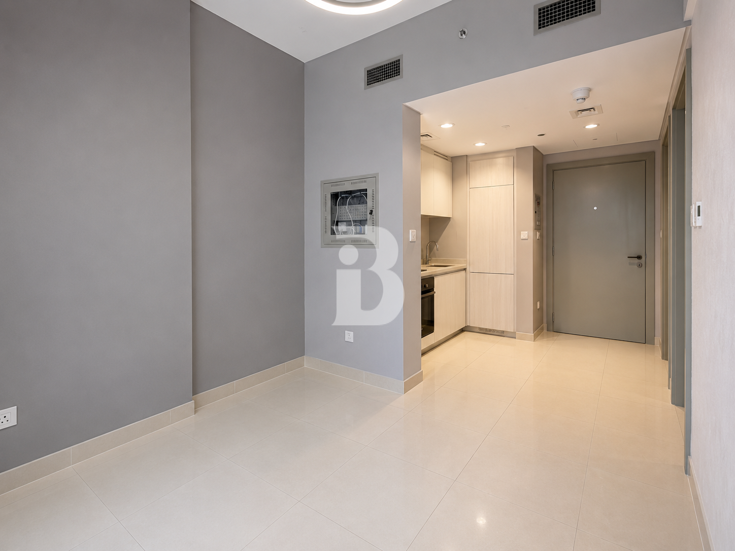 BURJ VIEW | UNFURNISHED | READY TO MOVE