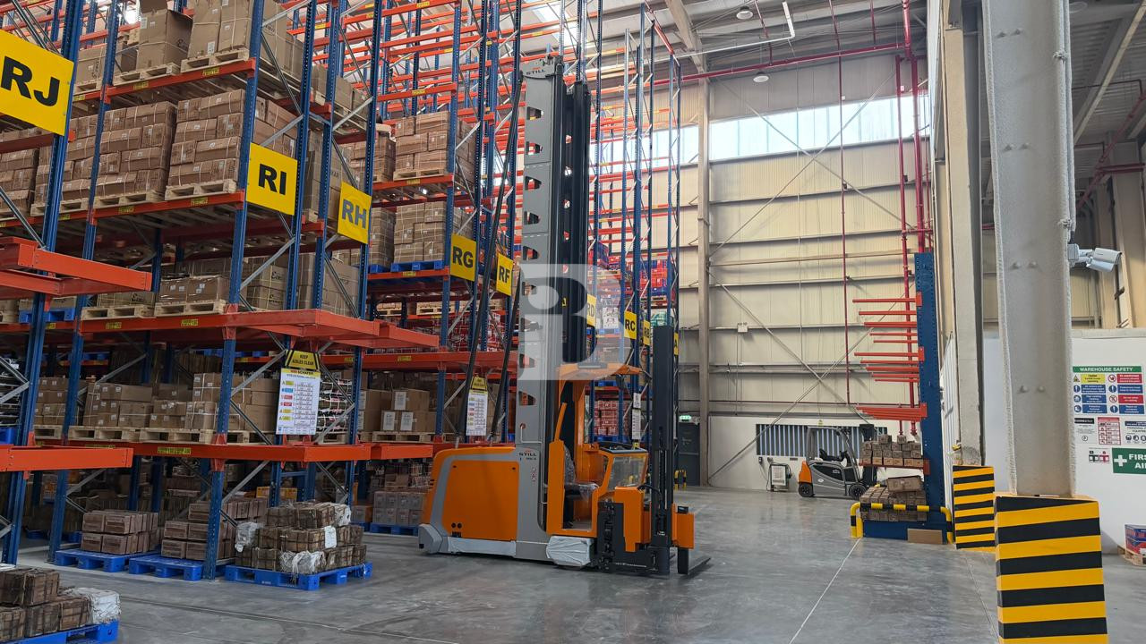 30,620 SQ FT Racks in DIC @ 60/SQ FT