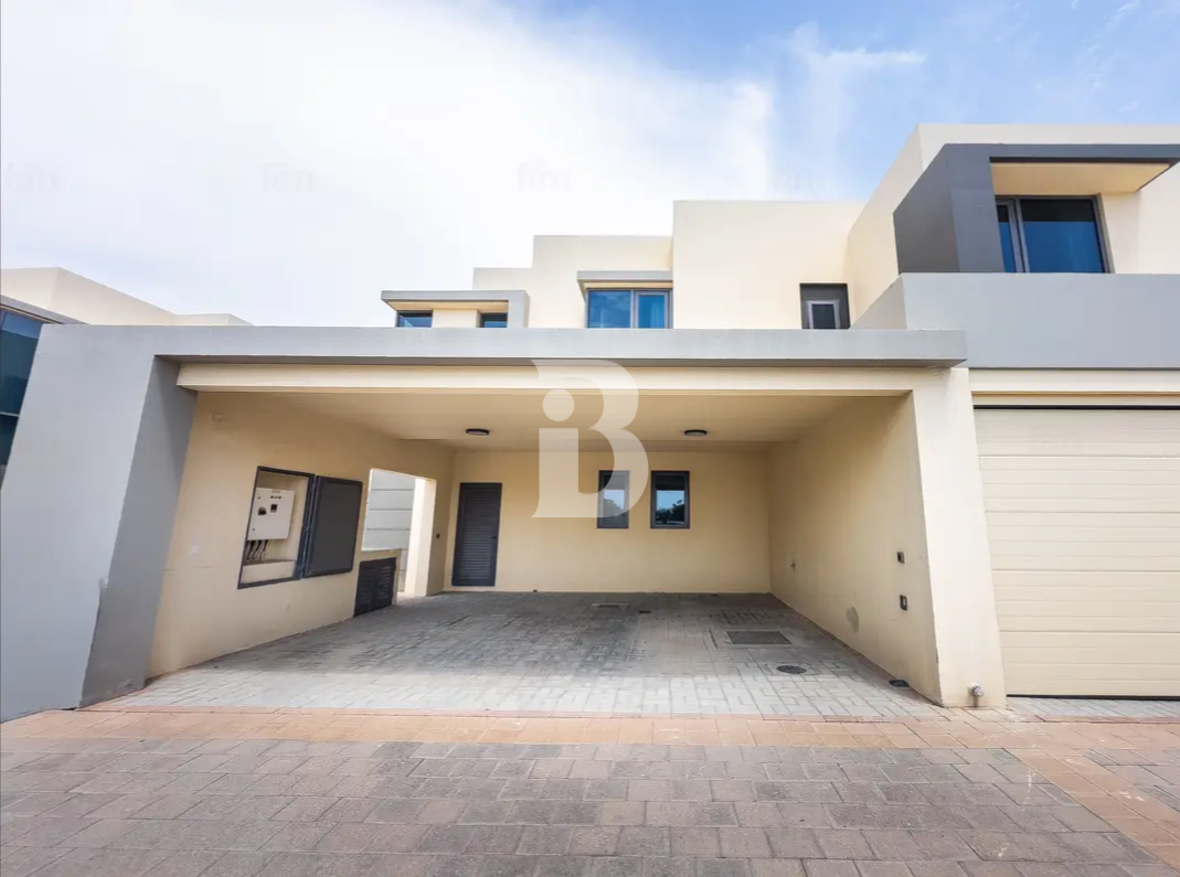 Single Row | Excellent Condition | Move-In Ready