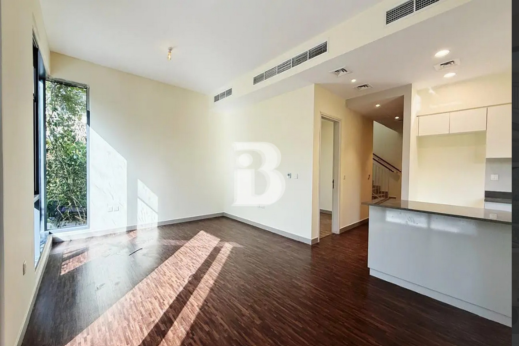 Green Belt | 4 Bedrooms | Vacant I