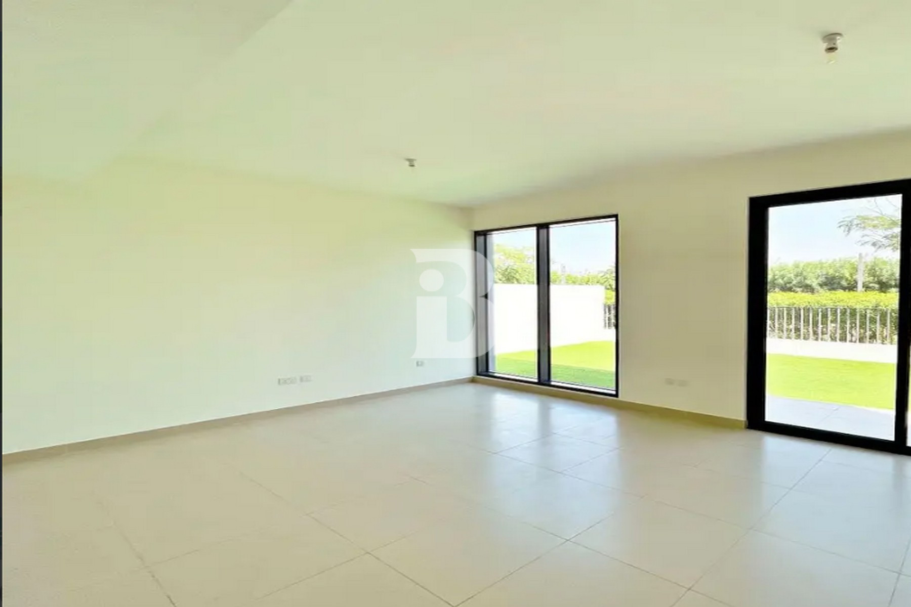 Ready to Move In | Prime location | Vacant