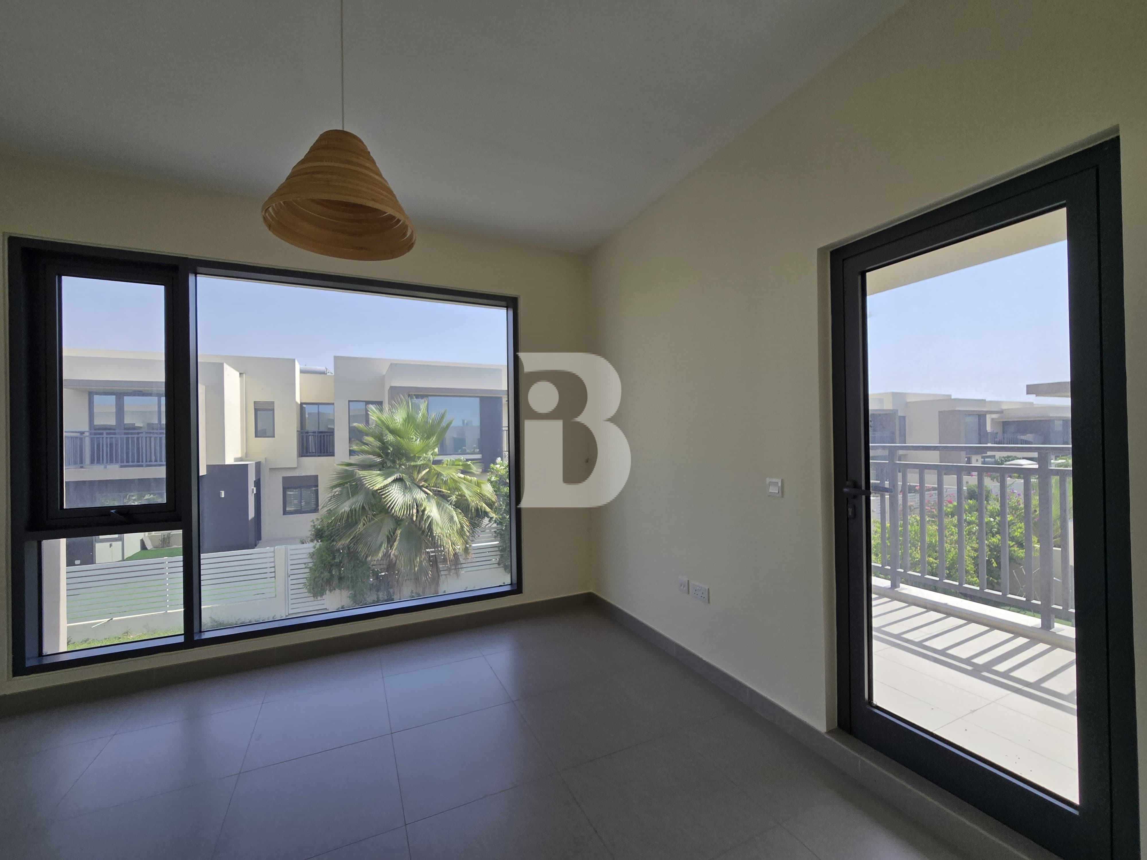 Prime Park-Facing Location | 4BR | Single Row