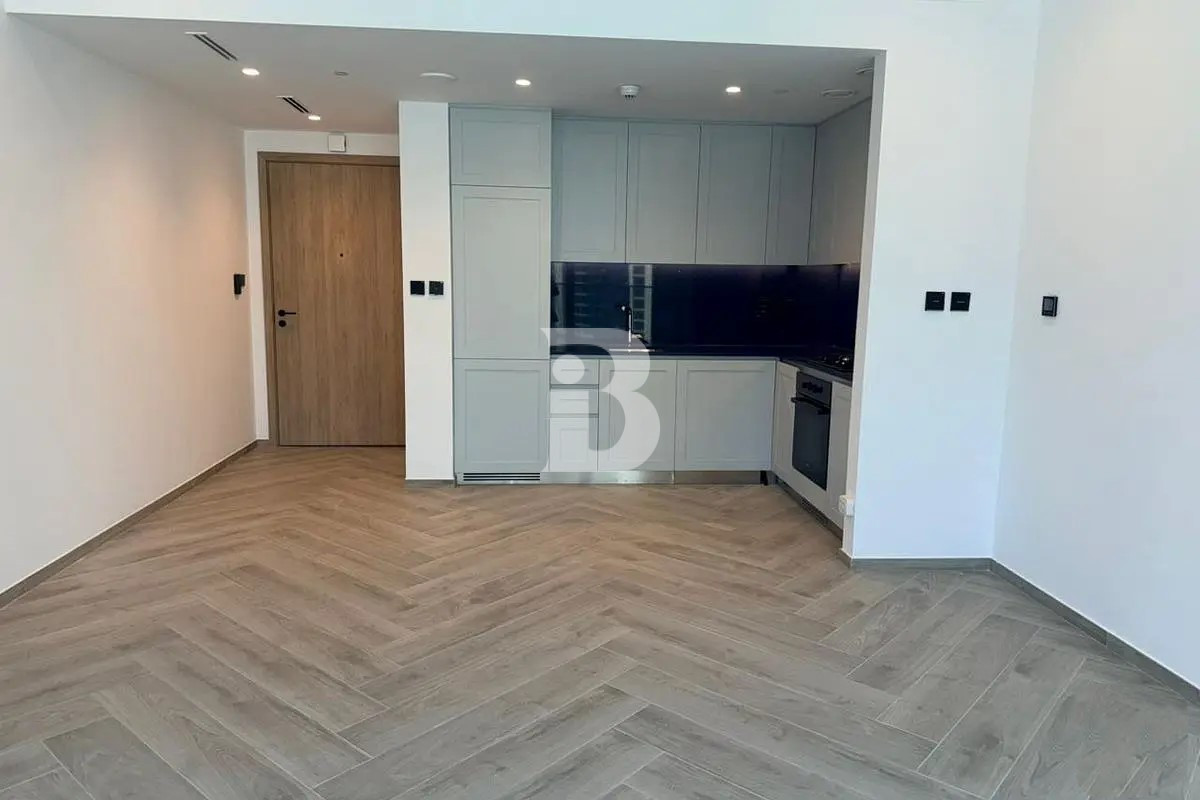 Mid floor | Brand new | Ready to move