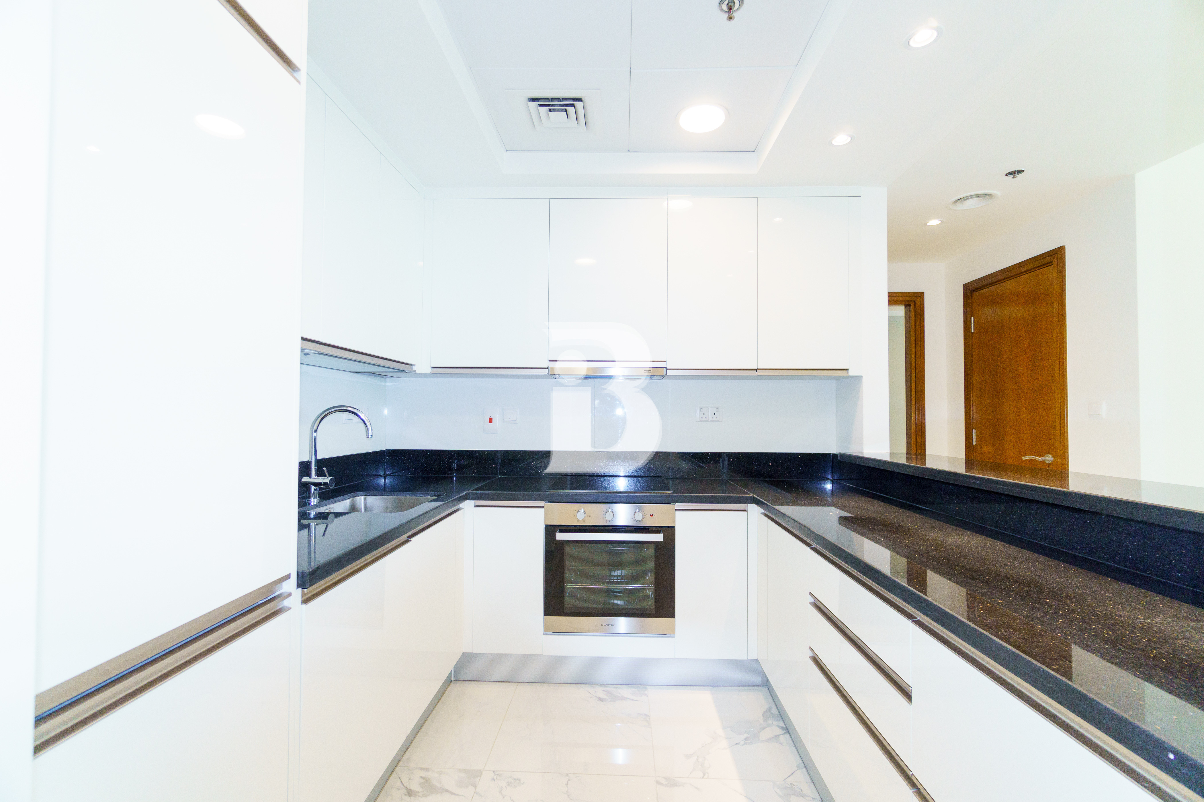 SPACIOUS 2 BEDROOM | HIGH FLOOR | MULTIPLE OPTIONS
