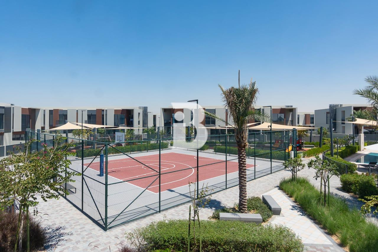 Best Price| Near to pool Family Community