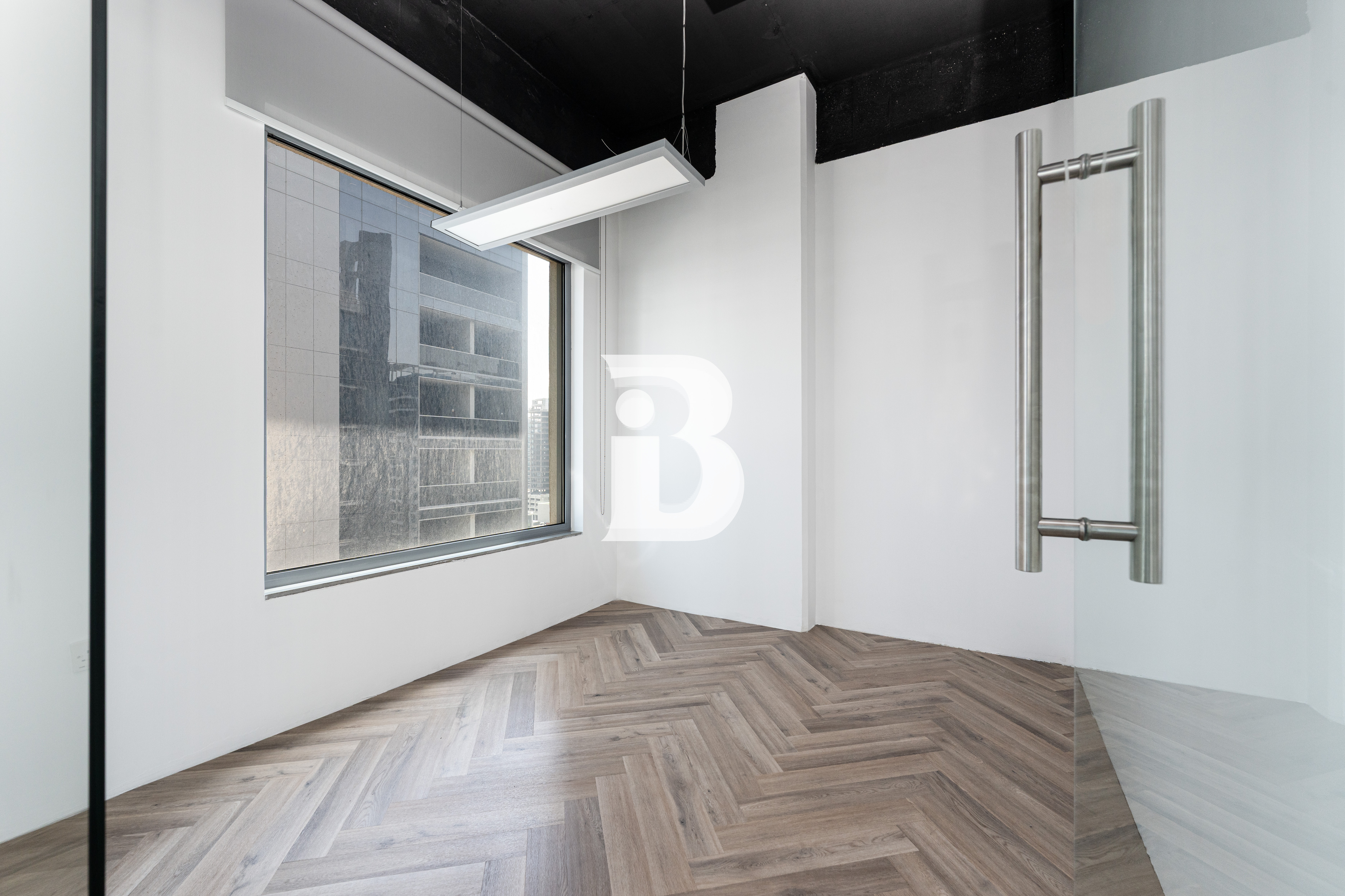 Immaculate Layout | Fully Fitted | Less Traffic
