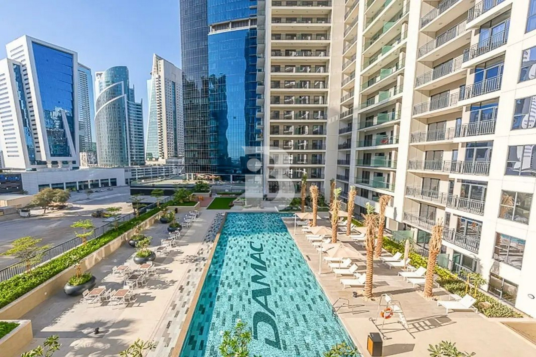 CANAL VIEW | MID FLOOR | READY TO MOVE