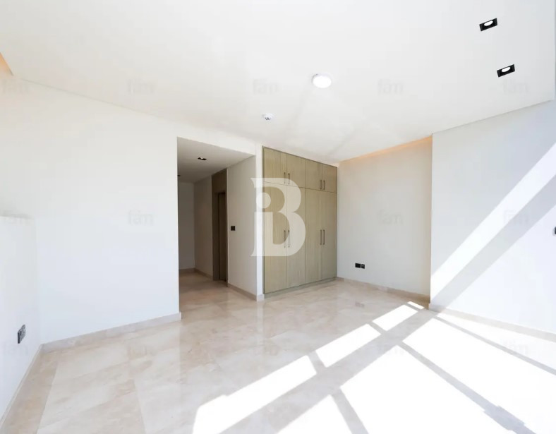 Vacant on Transfer | Pool and Park view