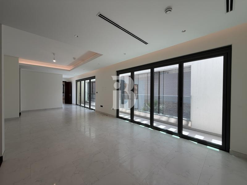Best Price| Luxury Corner Villa| Family Community