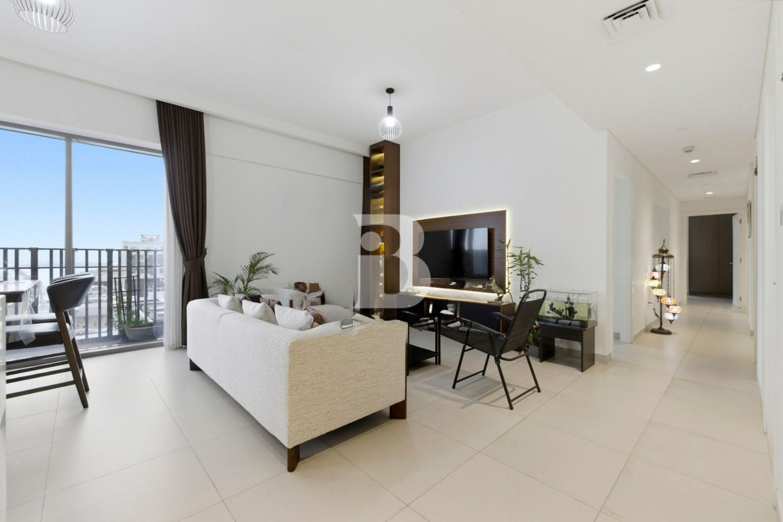 High Floor | Full-Day Sunlight | Vibrant Community Views