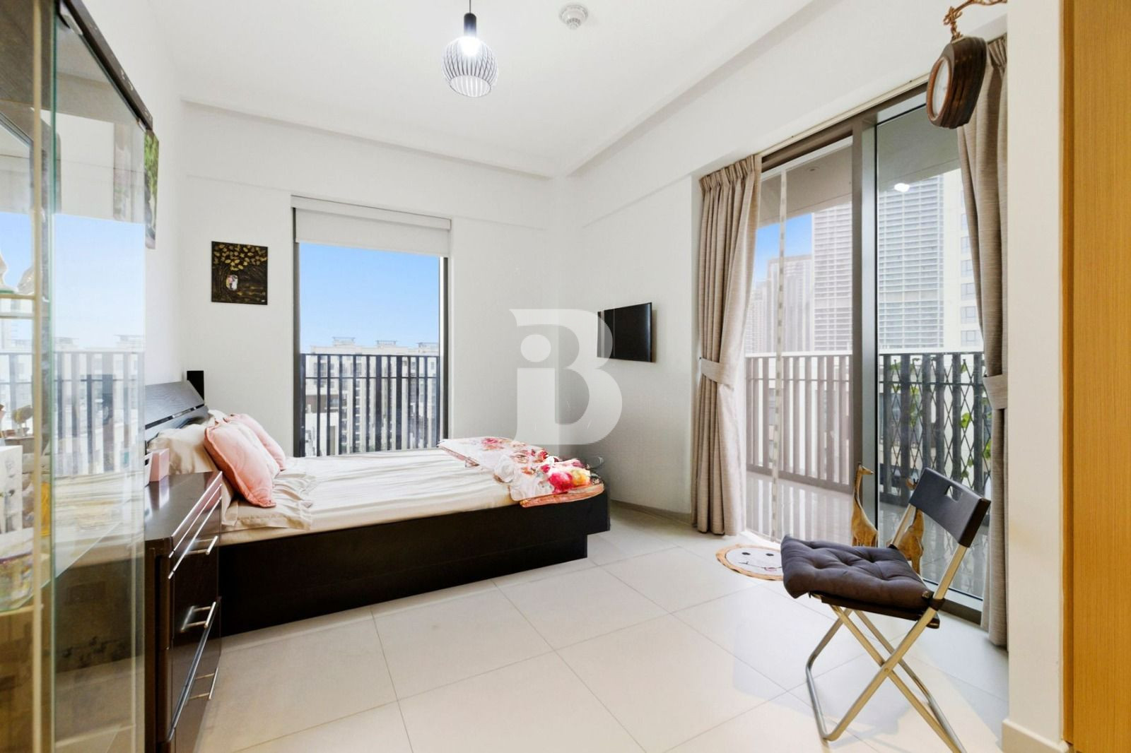 High Floor | Full-Day Sunlight | Vibrant Community Views