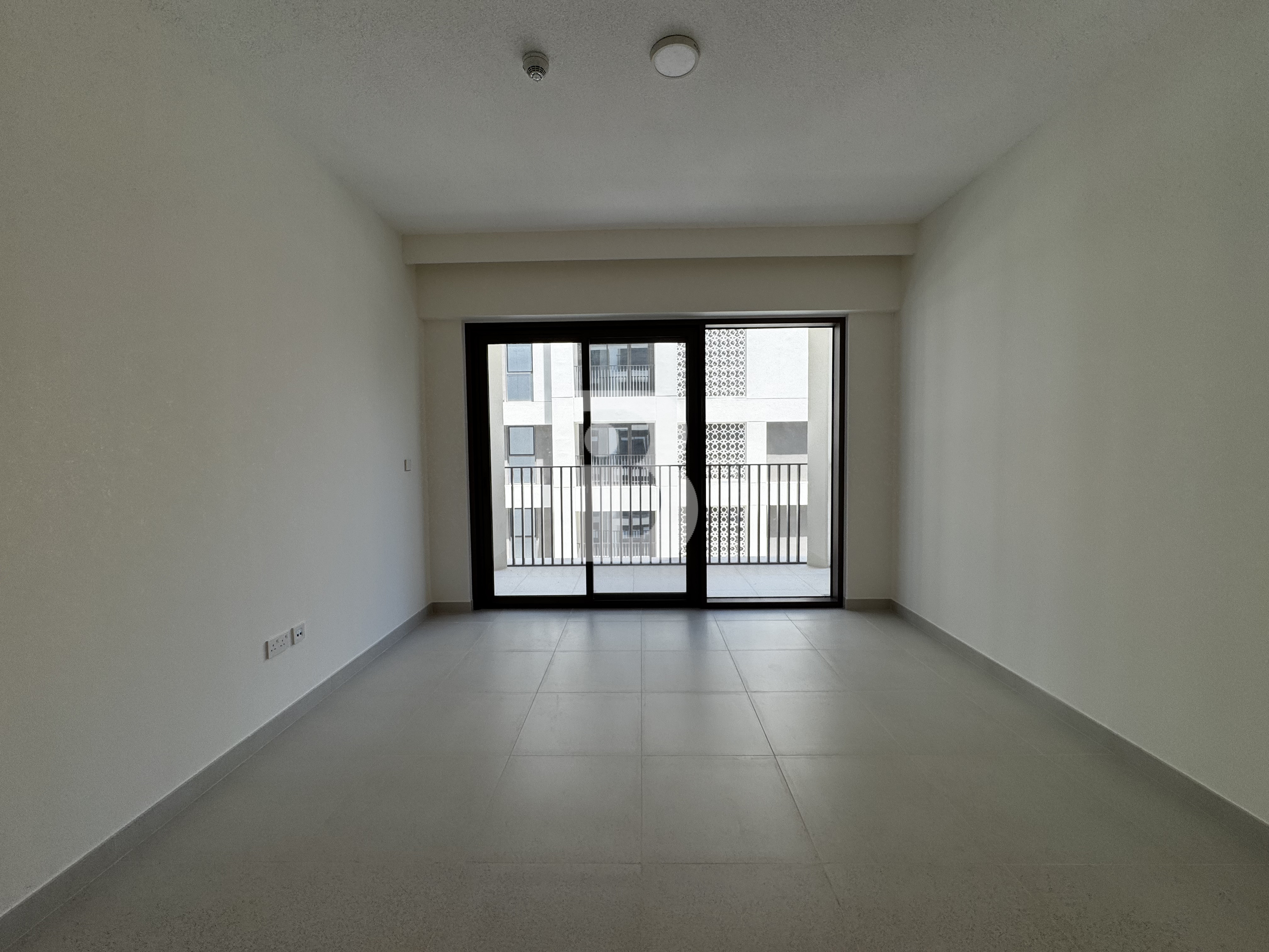 Open Layout | Brand New | Beach Access