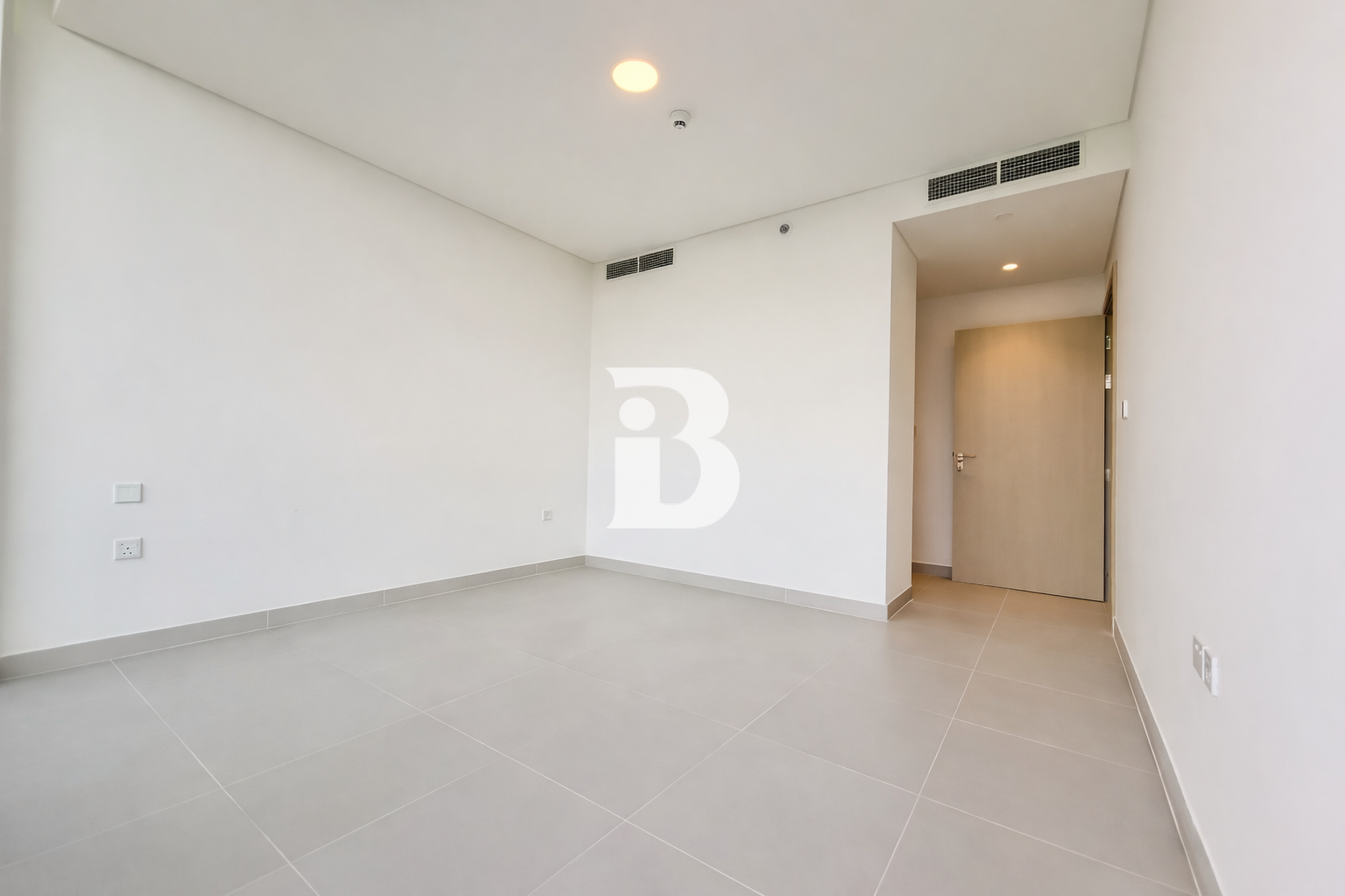 Modern Living | Bright Layout | Spacious