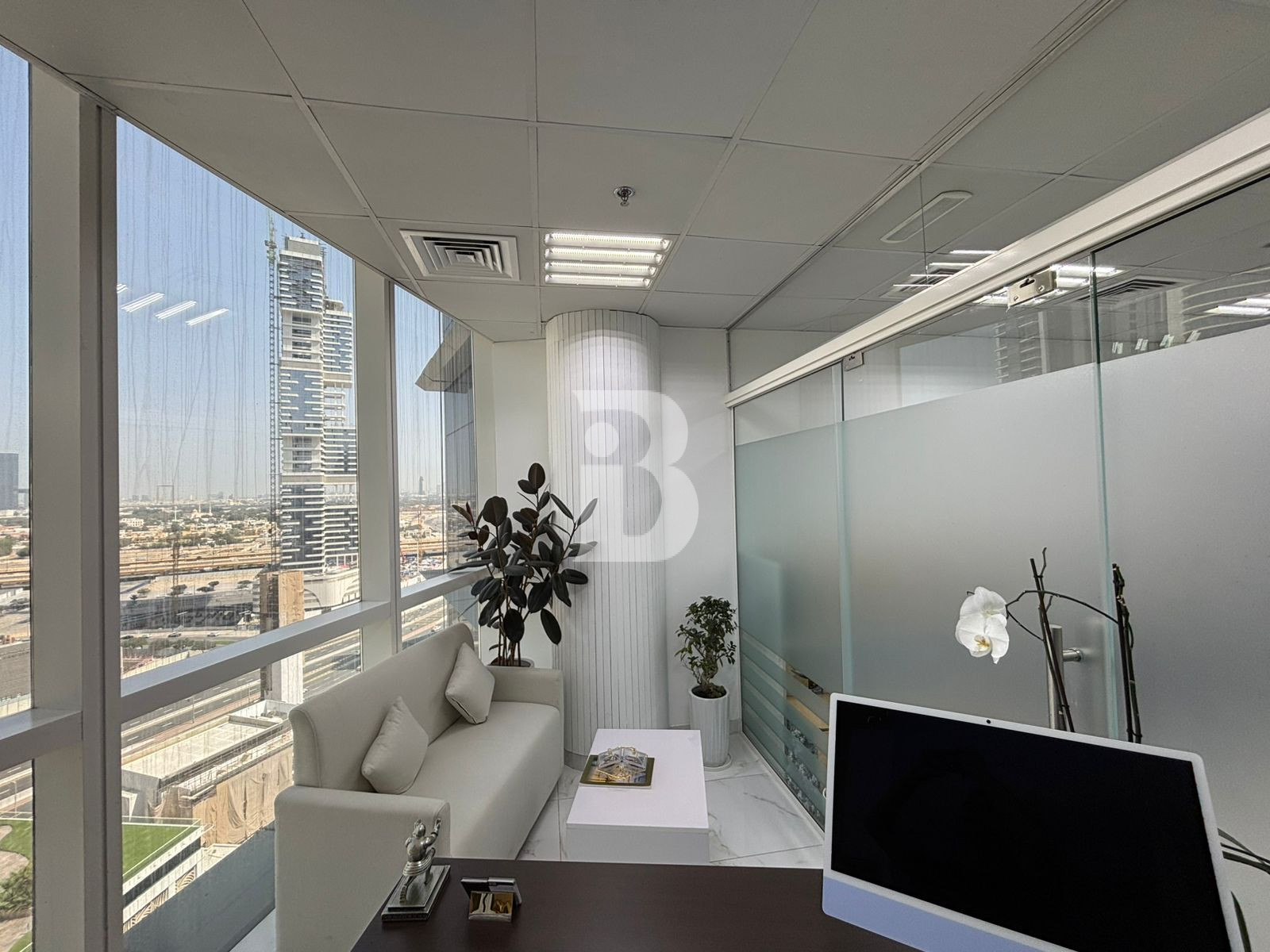 Fully Furnished |Business Bay | Ready to Move