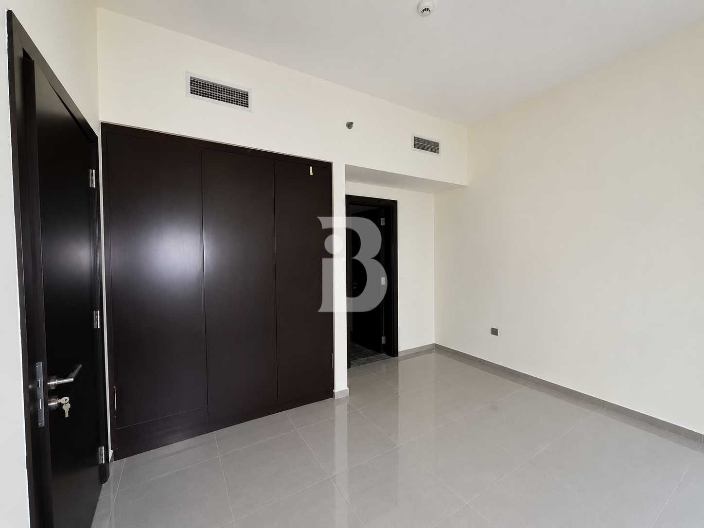UNFURNISHED | HIGH FLOOR | READY TO MOVE IN