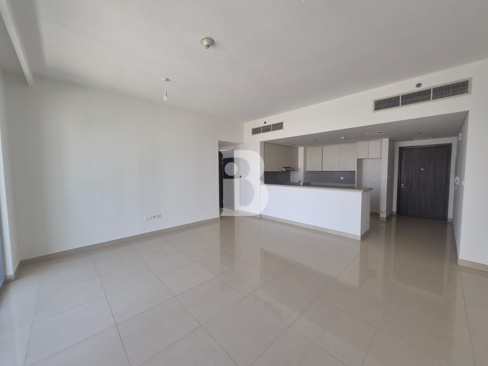 Sky Line View | Unfurnished | Corner Unit