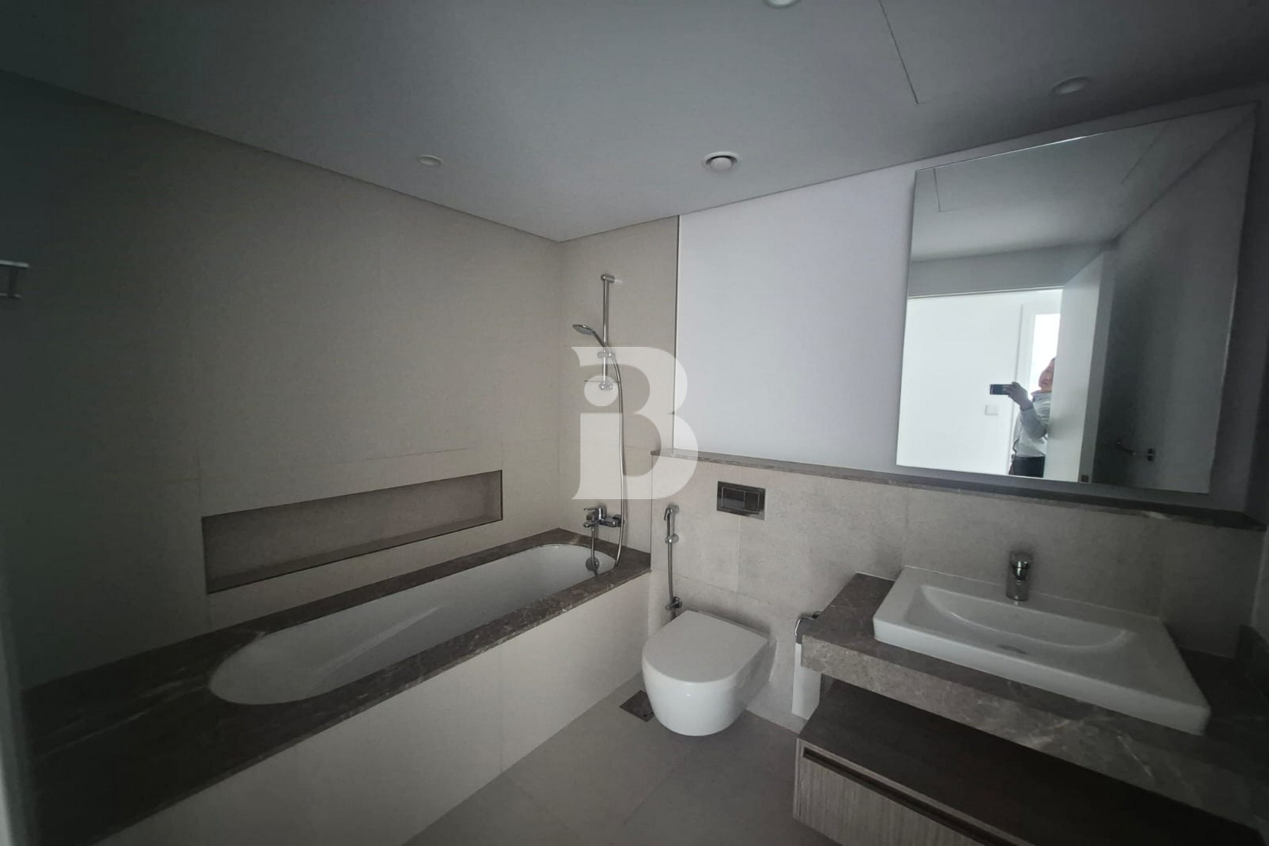 Sea View | Unfurnished | High Floor