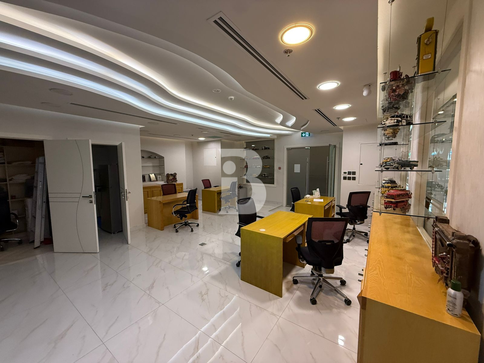 Retail Space|ONE BUSINESS BAY by OMNIYAT