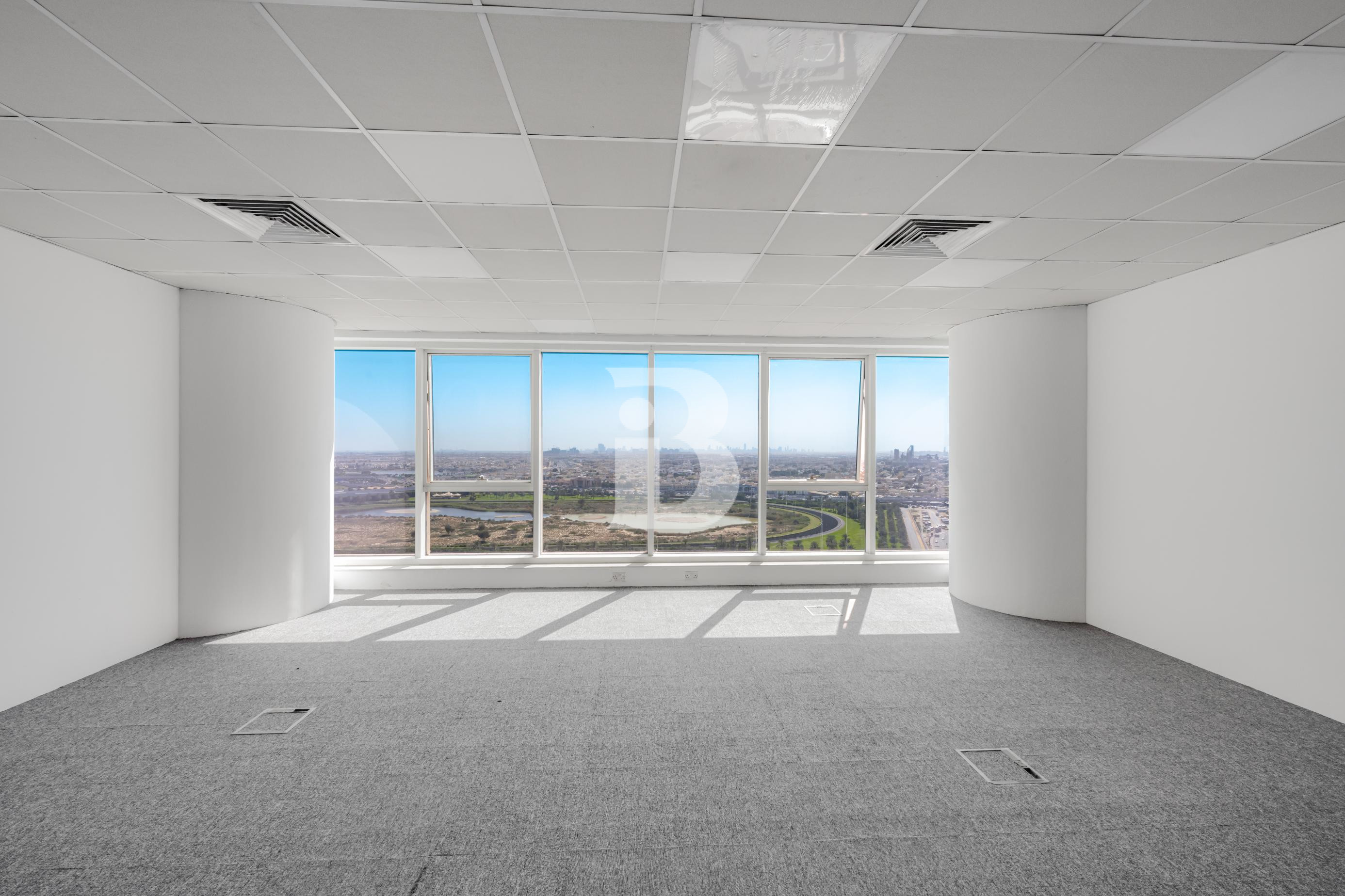 Vacant | Maintained unit | Race Course Views