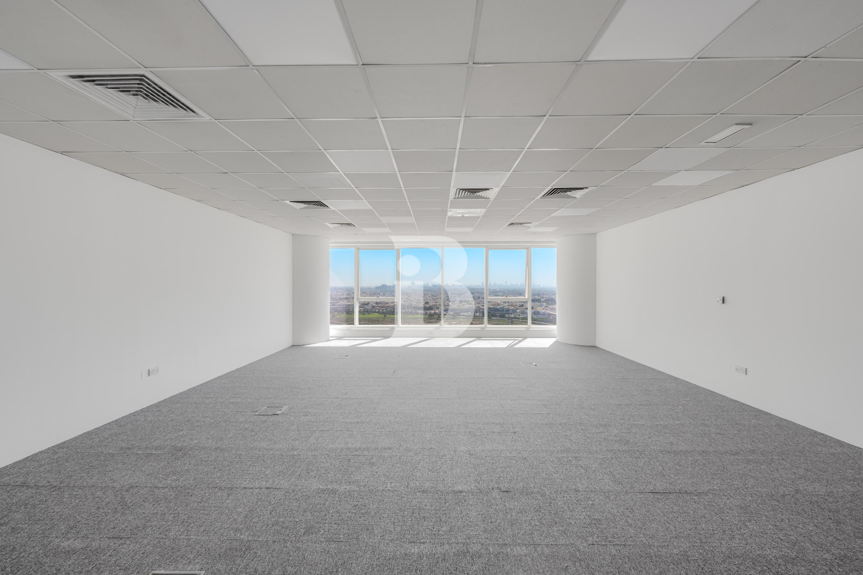 Vacant | Maintained unit | Race Course Views