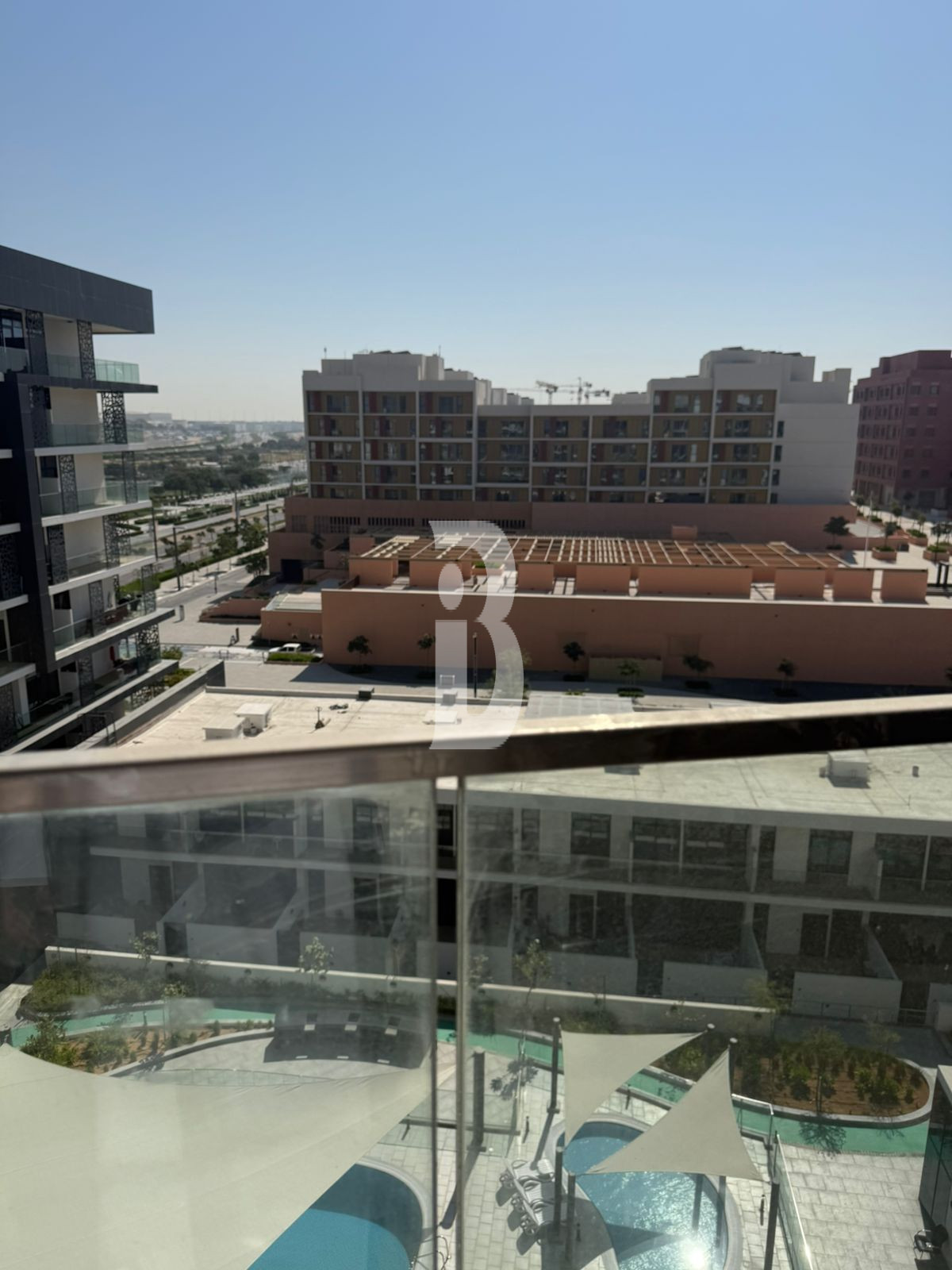 Brand New | Furnished | Close to Airport