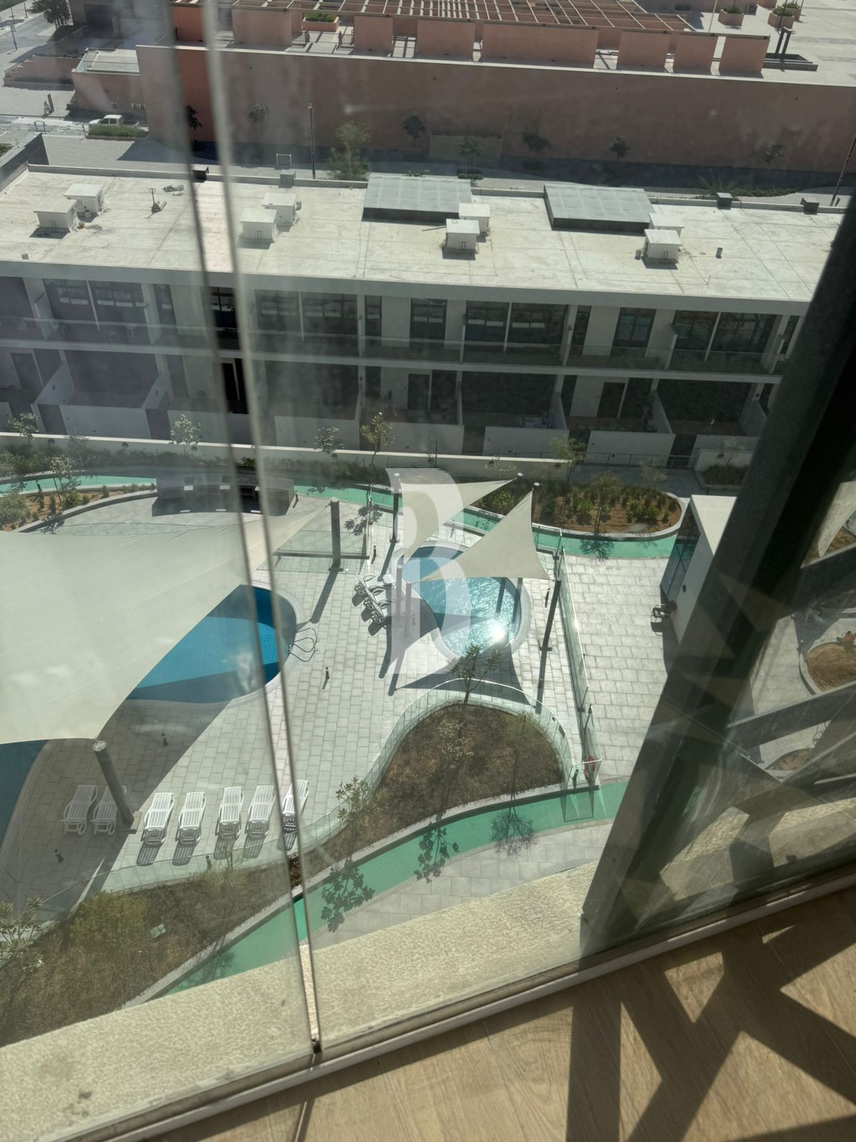 Brand New | Furnished | Close to Airport