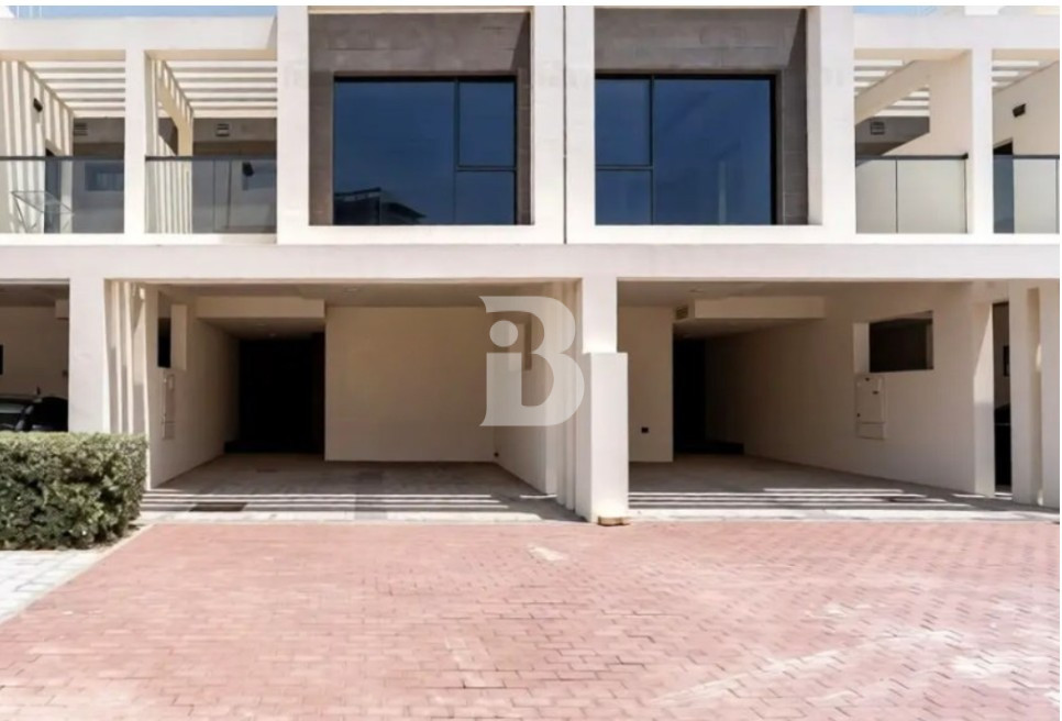 Clean & Premium Exclusive | Brand New | Ready to Move In