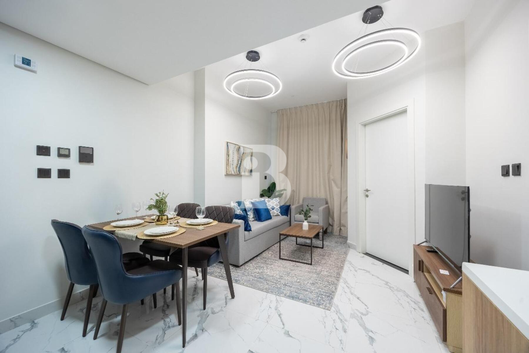 Luxury 1BR | Fully Furnished | Prime Location