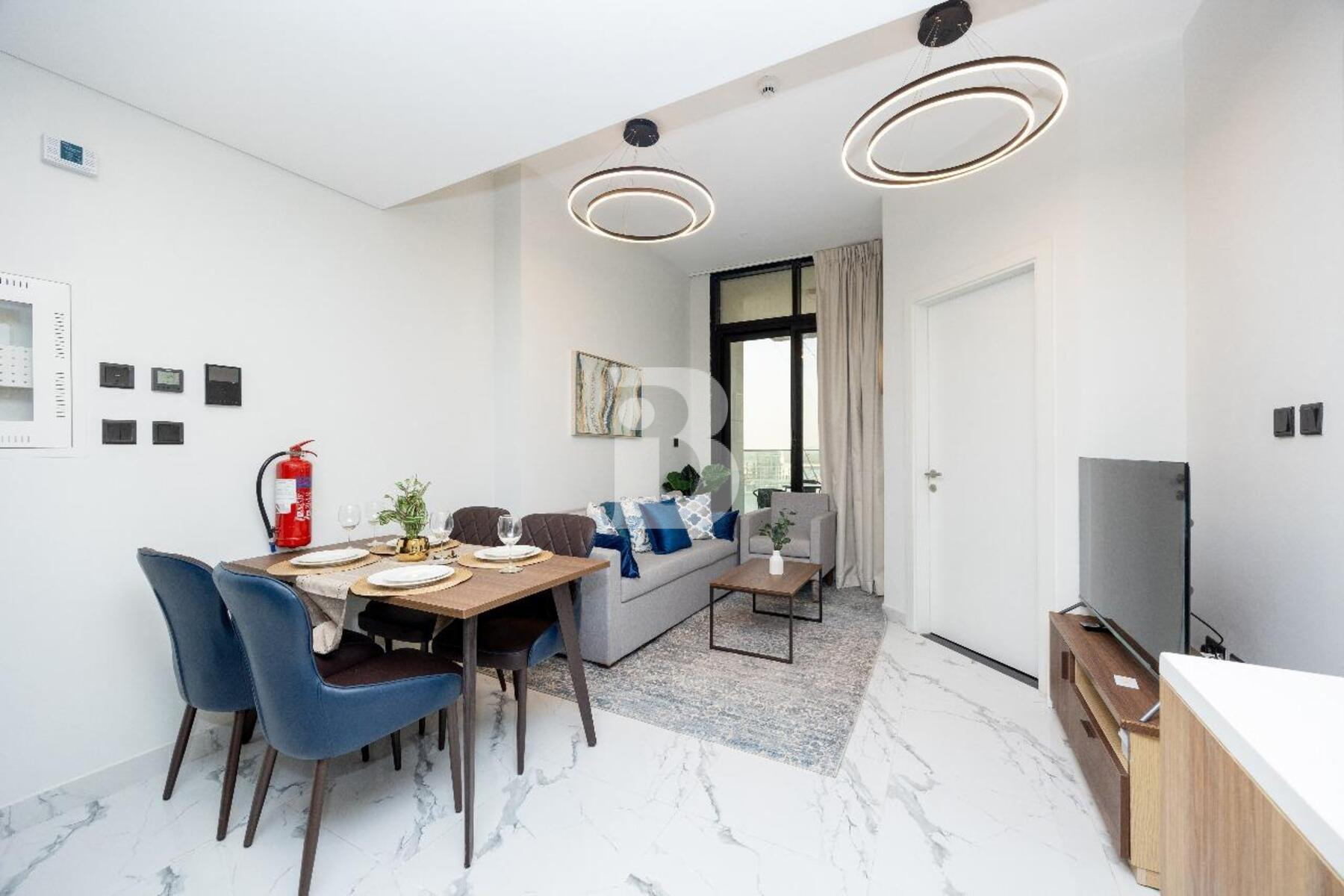 Luxury 1BR | Fully Furnished | Prime Location