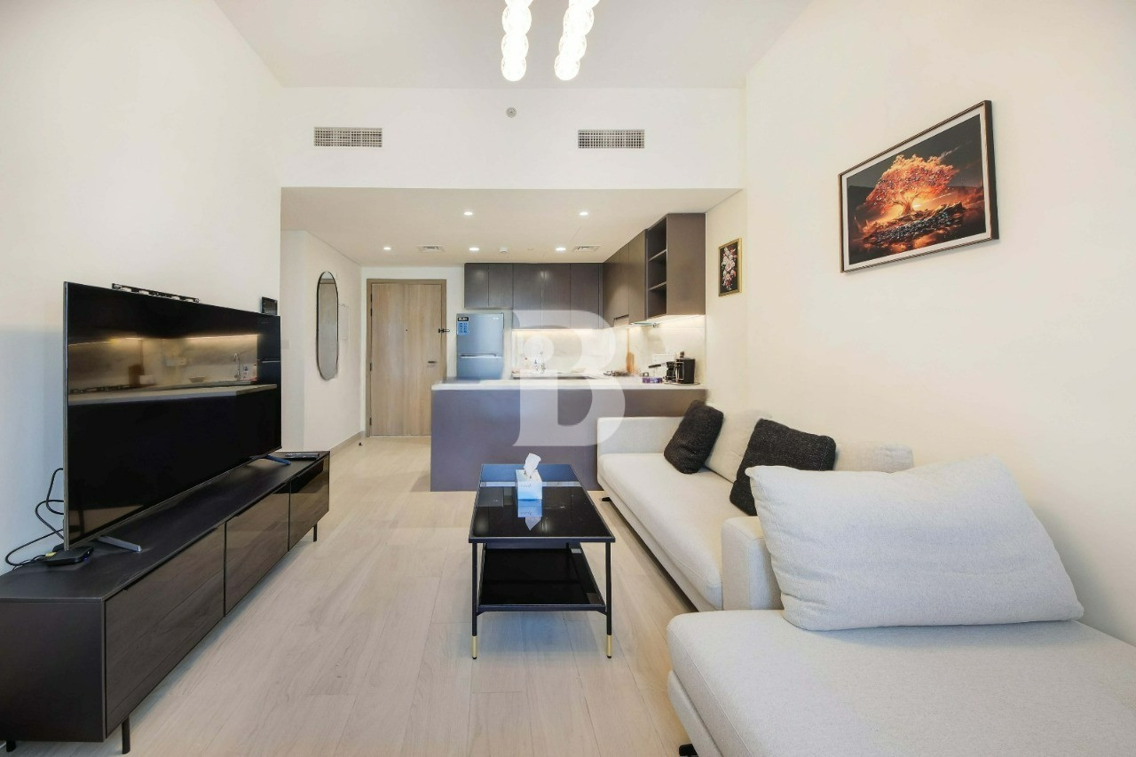 BEST DEAL| FULLYFURNISHED | VACANT | POOL VIEW