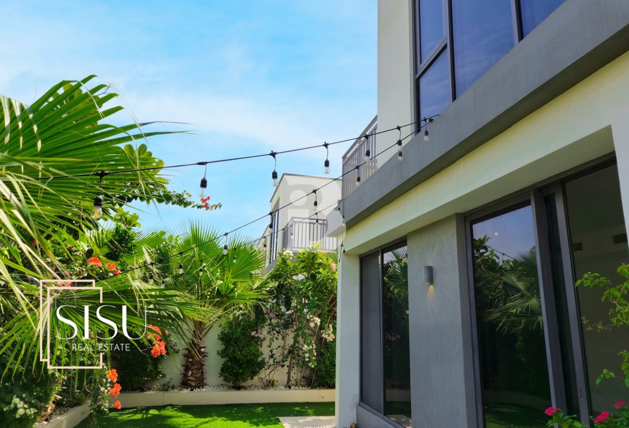 Upgraded E2 Corner| Best Location | Green View